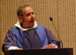 Dominican Father Dan Davis, pastor of St. Thomas Aquinas Catholic Center in West Lafayette, Ind., tells separated and divorced Catholics during his homily on Dec. 2 that when we help others we become &ldquo;a people of light, a people of hope&rdquo; during Advent and throughout the year. He was the celebrant for the Holiday Healing Mass for Separated and Divorced Catholics held at St. Pius X Church in Indianapolis.	