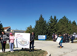 Members of St. Gabriel the Archangel Parish in Indianapolis promote respect for life outside the Planned Parenthood abortion facility in Indianapolis as part of an America Needs Fatima rosary rally of prayer for the conversion of hearts on Oct. 12. The rally fell within the timeframe of the 40 Days for Life fall prayer campaign taking place outside the same facility, the state&rsquo;s largest abortion provider. (Submitted photo by Tim O&rsquo;Donnell)